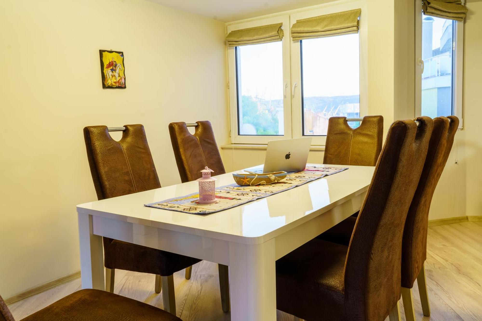 Centrally Located Apartment In 바르나 외부 사진